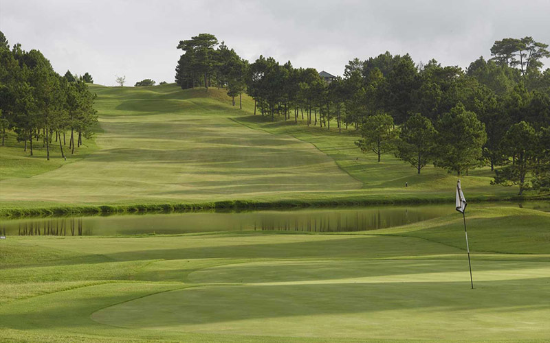 Sân golf đà lạt palace